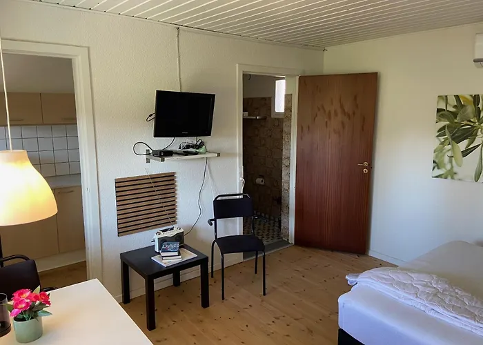 Marielyst Beach And Downtown Rooms